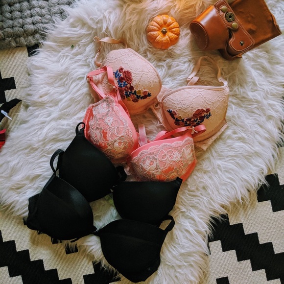 Bundle of 10 bras Victoria Secret and etc 32B -36C - Picture 2 of 2